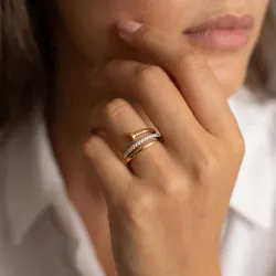 Pavé Nail Diamond Ring in 18K Gold or Platinum | Celinni