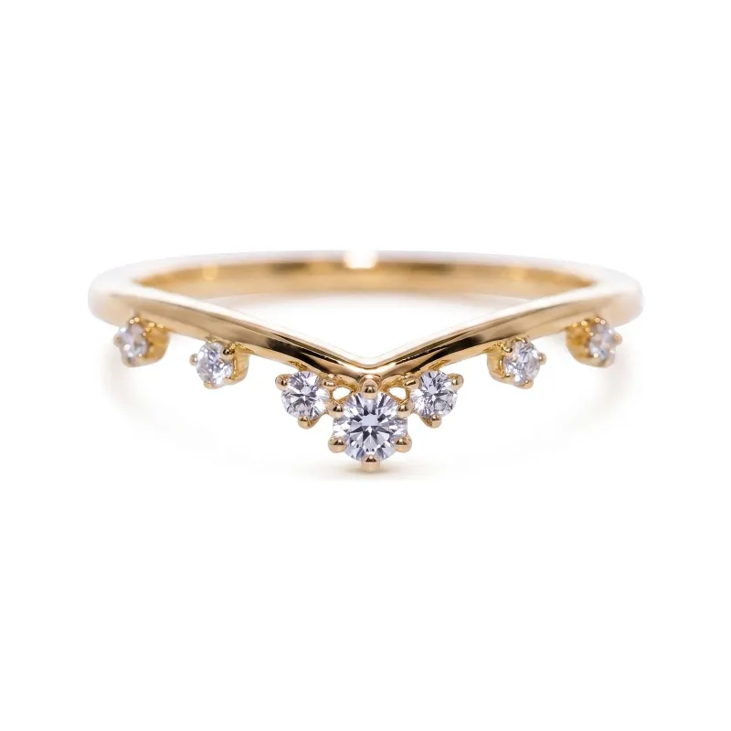 Diamond Crown Ring in 18K Gold or Platinum | Celinni