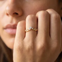 Diamond Crown Ring in 18K Gold or Platinum | Celinni
