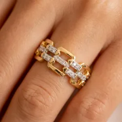 Diamond Link Ring in 18K Gold or Platinum | Celinni