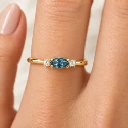 Anillo Piedra de Nacimiento Junio, Alejandrita, Romy