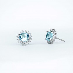 Boucles d'oreilles marguerite topazes bleues Boucles d'oreilles marguerite topazes bleues