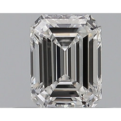 0.31-carat 祖母绿形状的钻石