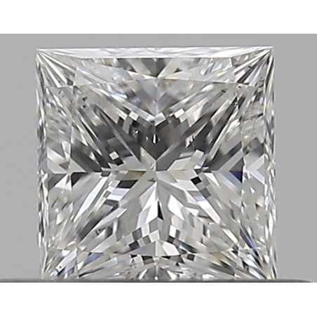 0.33-carat princess shape diamond