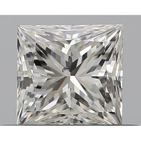 0.4-carat الماس بشكل الأميرة