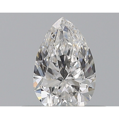 0.41-carat diamante en forma de pera