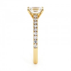 Anillo de Diamante Talla Esmeralda Ella Oro Amarillo 18k - Maison Celinni