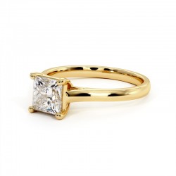 Anillo de Diamante Talla Princesa Promesa Oro Amarillo 18k - Maison Celinni
