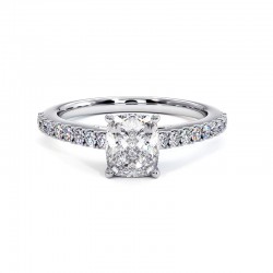 Cushion Cut Diamond Ring...