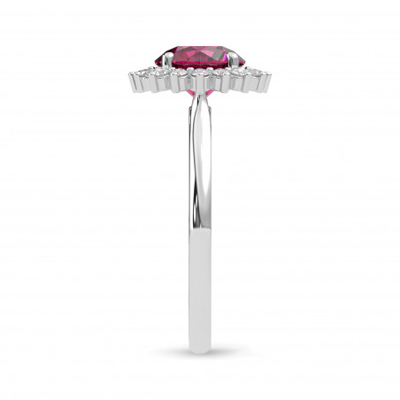 Marguerite© Round Garnet Ring
