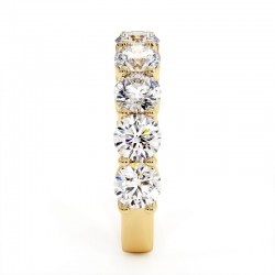 Half Alliance Promesse Classic Round Diamonds in Gold or Platinum