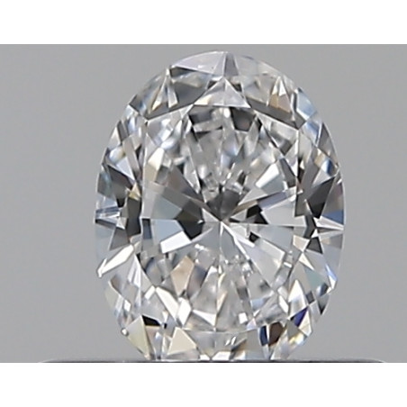 Diamante en forma de óvalo de 0.3 quilates