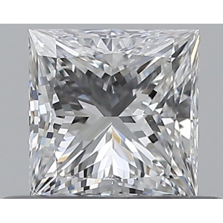 Diamante en forma de princesa de 0.37 quilates