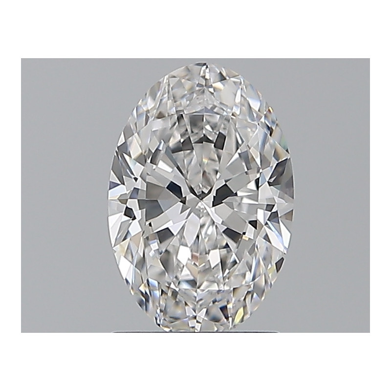 الماس على شكل بيضاوي بوزن 1.2 قيراط