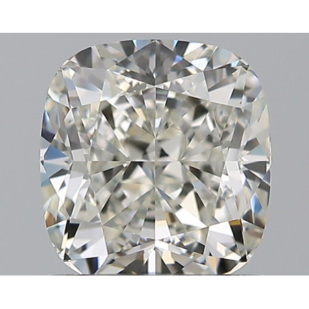 الماسة على شكل وسادة بوزن 1.05 قيراط