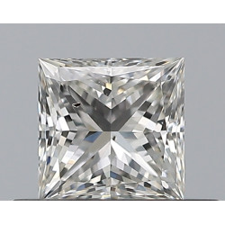 الماسة بشكل أميرة بوزن 0.4 قيراط