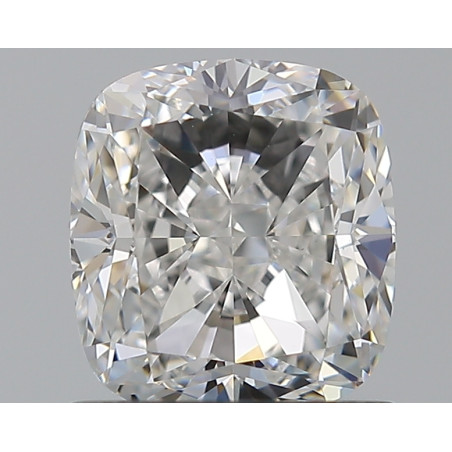 الماسة على شكل وسادة بوزن 1.21 قيراط