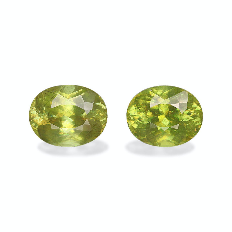 OVAL-cut Sphene Green 4.57 carats