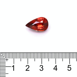 Spessartiet peer geslepen 9.19 karaat