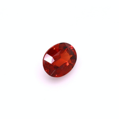 OVAL-cut spessartite  9.47 carats