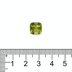 Kussen geslepen Peridot Lime Green 3.98 karaat