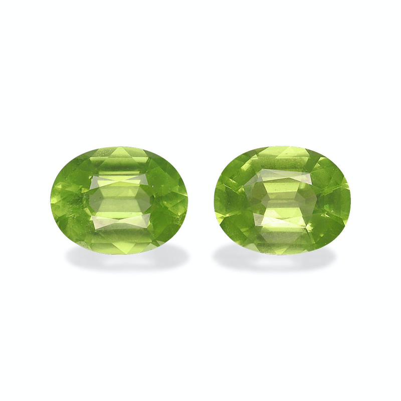 OVAL-cut Peridot Lime Green 5.20 carats