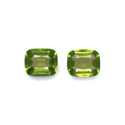 CUSHION-cut Peridot...