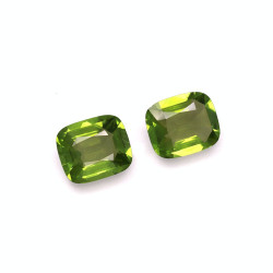 Kussen geslepen Peridot Pistache Groen 9.75 karaat