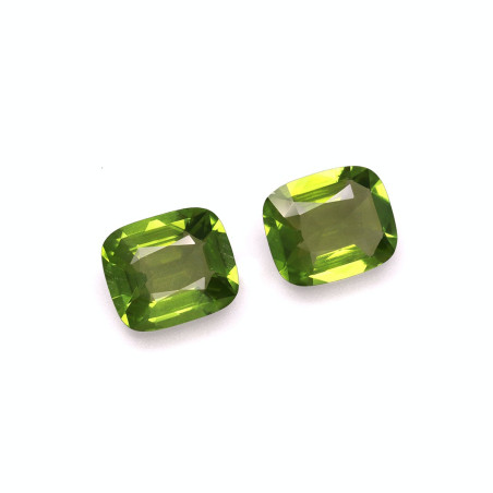 橄榄石 taille 靠垫 开心果绿 9.75 carats
