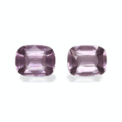 Violet spinel kussen...