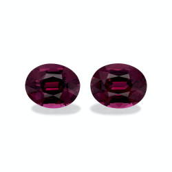 OVAL-cut rhodolite Red 6.63...