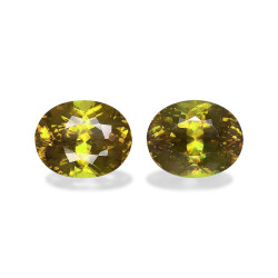 OVAL-cut Sphene Lime Green...