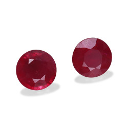 Ronde rode robijn uit Birma 2.07 karaat
