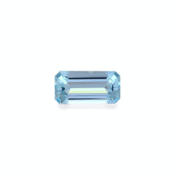 RECTANGULAR-cut Aquamarine...