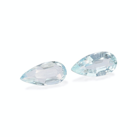 海蓝宝 taille 梨子 蔚蓝色的婴儿 4.46 carats