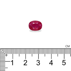 Ovale geslepen roze robijn uit Birma van 3,77 karaat