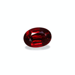 Ovale geslepen rode spinel 1,52 karaat