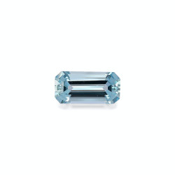 RECTANGULAR-cut Aquamarine...