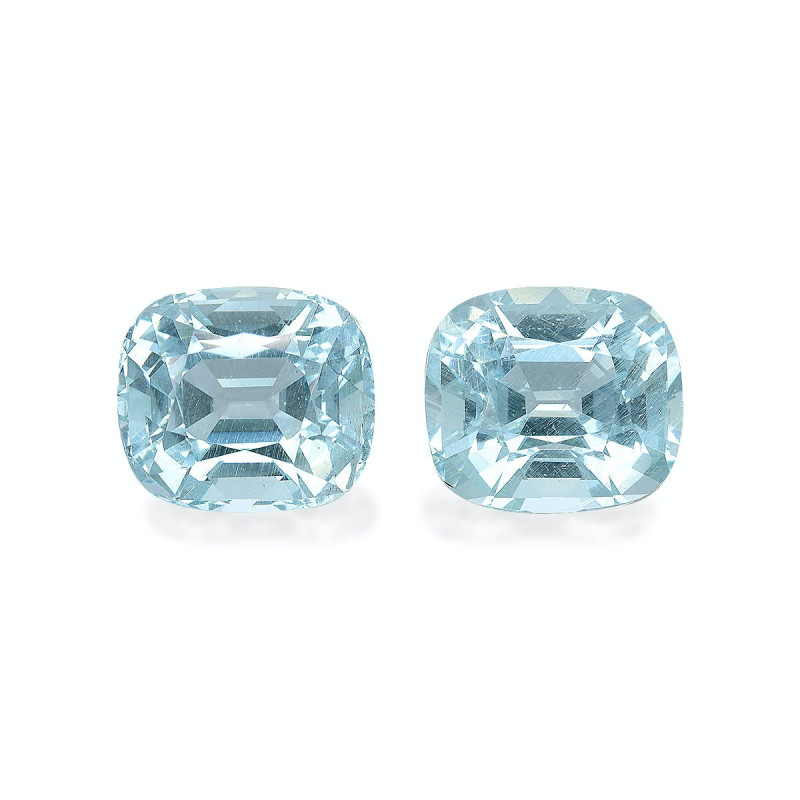 CUSHION-cut Aquamarine Sky Blue 19.69 carats