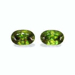 OVAL-cut Sphene Green 23.10...