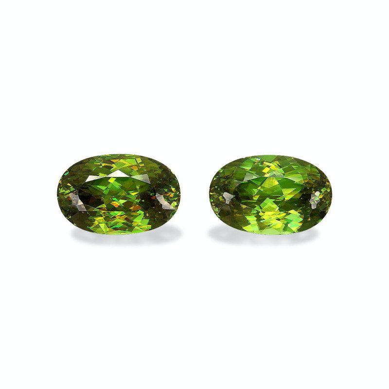 OVAL-cut Sphene Green 23.10 carats