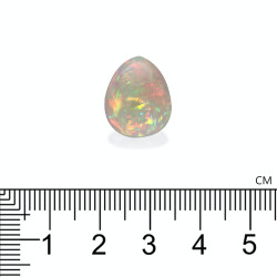 Ethiopische opaal peer gesneden 8.23 karaat