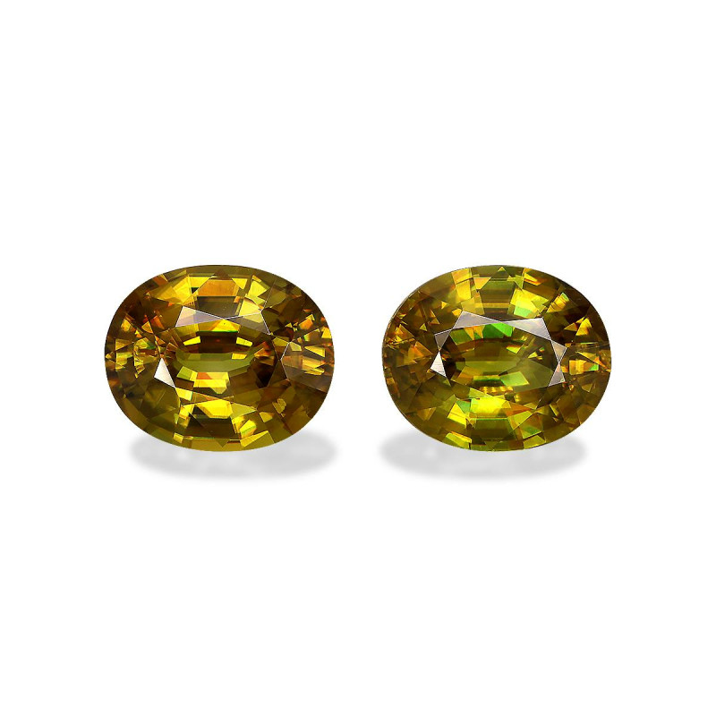 Sphene taille OVALE  8.90 carats