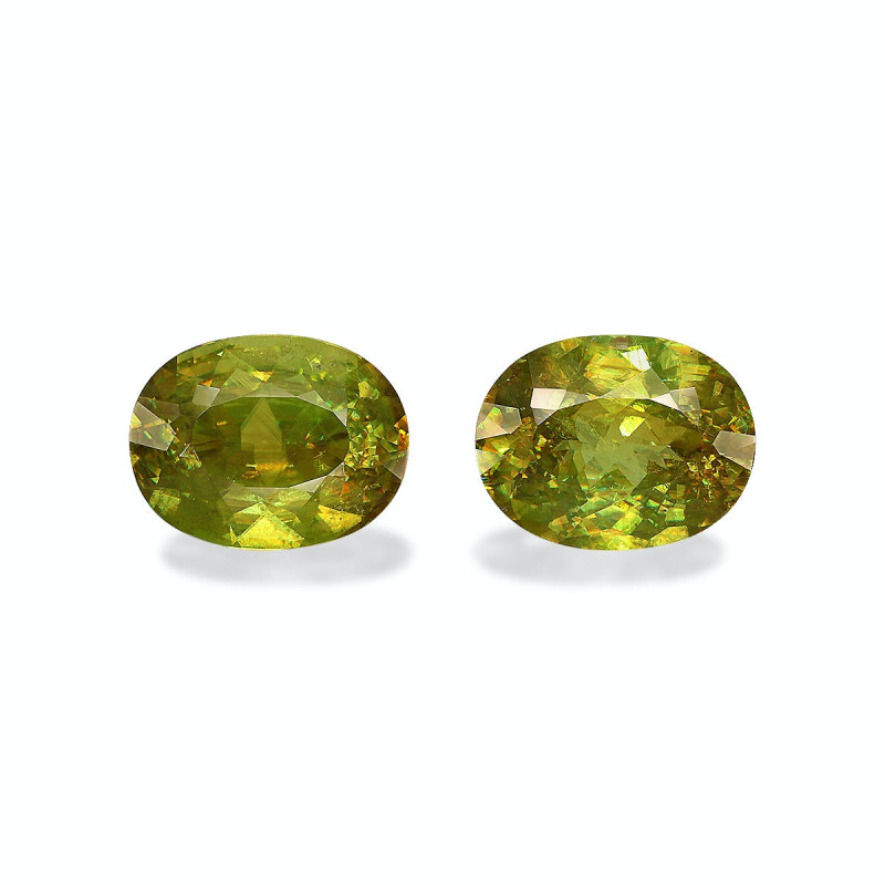 OVAL-cut Sphene Lime Green 14.34 carats