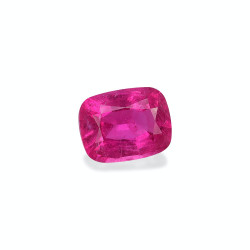 Kussen geslepen Rubelliet Roze 2.41 karaat