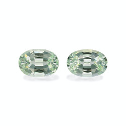 OVAL-cut Green Tourmaline...