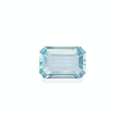 RECTANGULAR-cut Aquamarine...