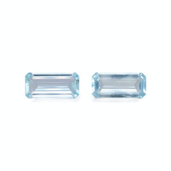 RECTANGULAR-cut Aquamarine...