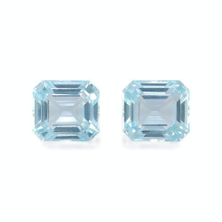 RECTANGULAR-cut Aquamarine...