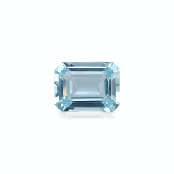 RECTANGULAR-cut Aquamarine...